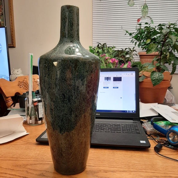 Decoration ceramic vase (Gift) - Picture 1 of 7